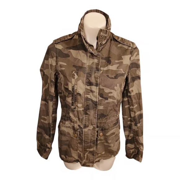 Love Tree Other - Love Tree Men's Camo Field Jacket